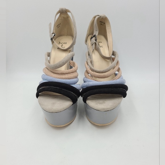 Beau & Ashe 'Heart Wedge'  6" Heel Women's 8 (grey,tan,black,blue) - Picture 3 of 6